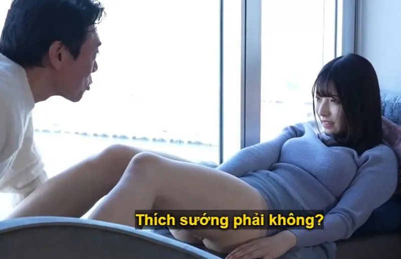 Sự chạm trán giữa lão đại gia và cô minh tinh tuổi teen mới nổi trong nhà nghỉ sang trọng.